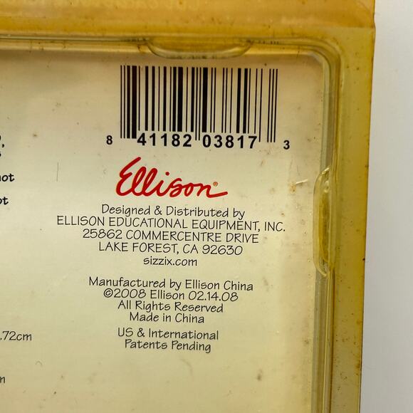 Sizzix Celebration Set #2 Sizzlits 4 Dies Cake Gifts Hat Wish - Picture 8 of 9